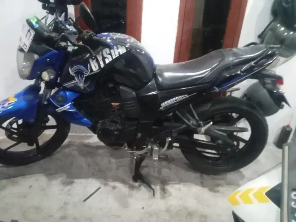 Yamaha Byson Warna Biru