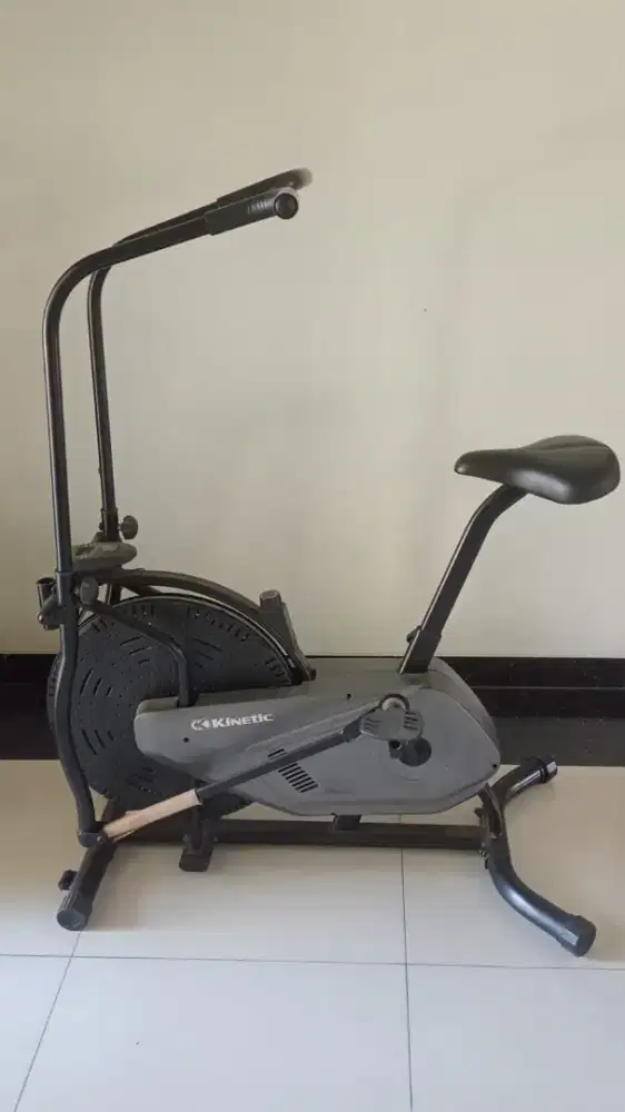 Alat gym sepeda