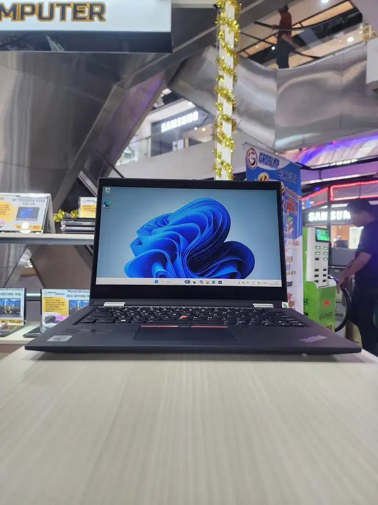 READY LAPTOP LENOVO X13 YOGA TOUCHSCREEN FLIP 360 | BISA KREDIT