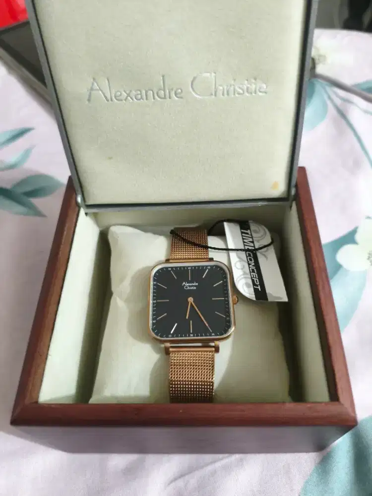 Alexandre Christie 2825BH