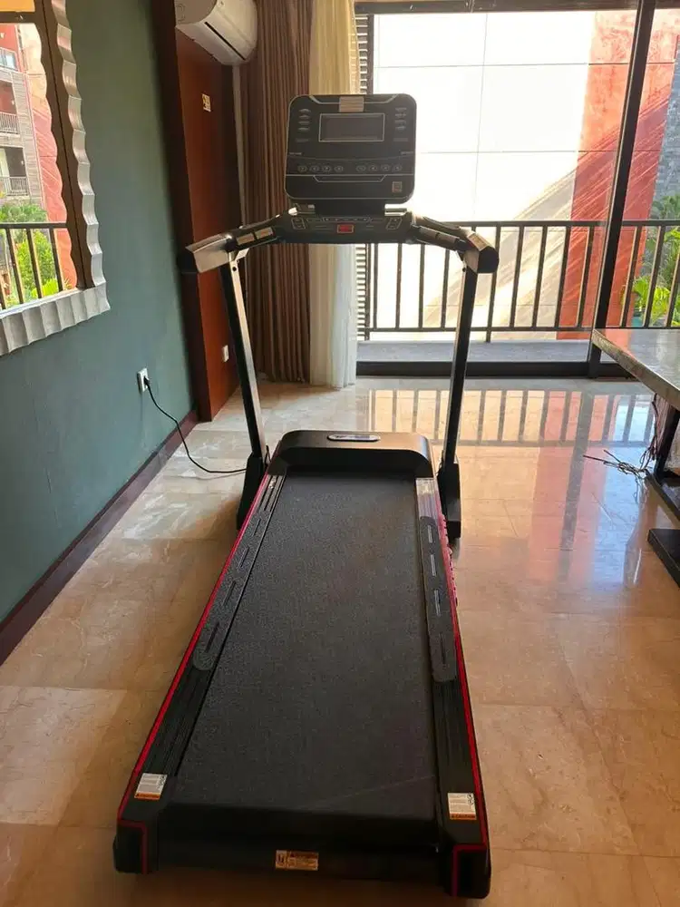 BUC di jual treadmill.Nego sampai deal !!