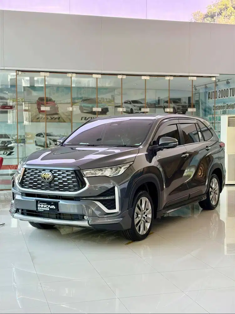 New Toyota Innova Zenix Hybrid Promo