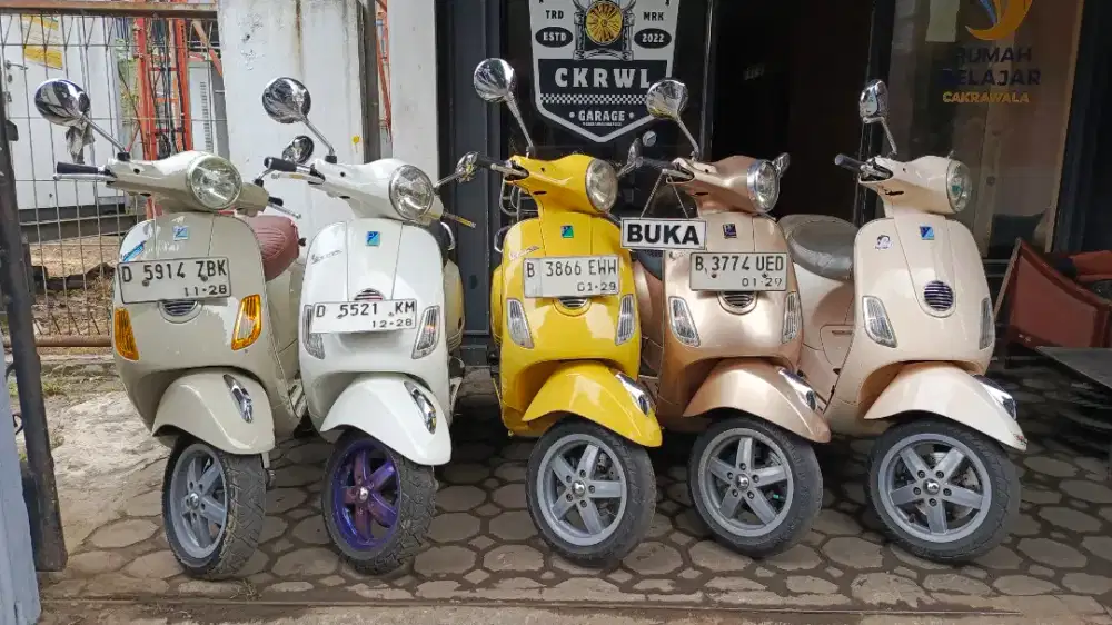 Vespa Matic Lx 125 / 150 (Mulus 90%)