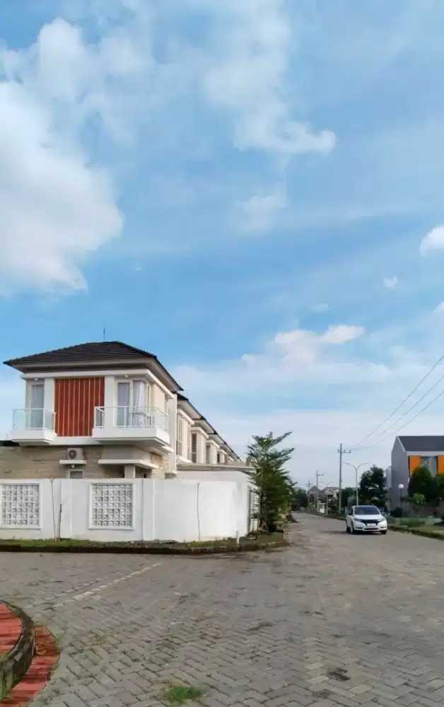 Rumah 2LT Disewakan/Dikontrakkan Taman Pondok Jati Sidoarjo Furnished