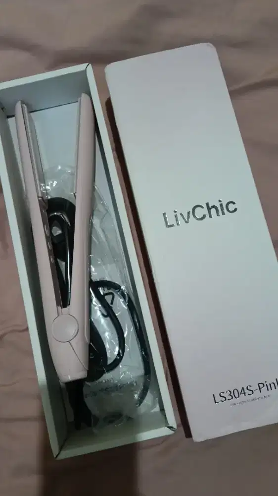 Catokan rambut Livchic LS304-Pink