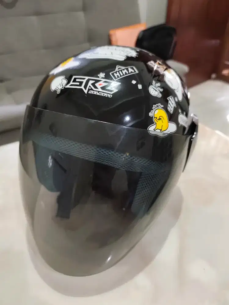 For Sale Helm SNI merk SRZ second like new (1x pakai)