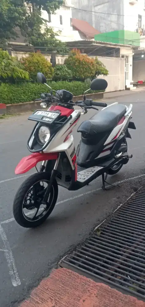 YAMAHA X-RIDE 2014
