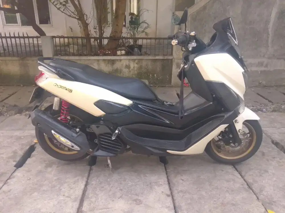 Yamaha NMAX Tahun 2016 Pajak Hidup