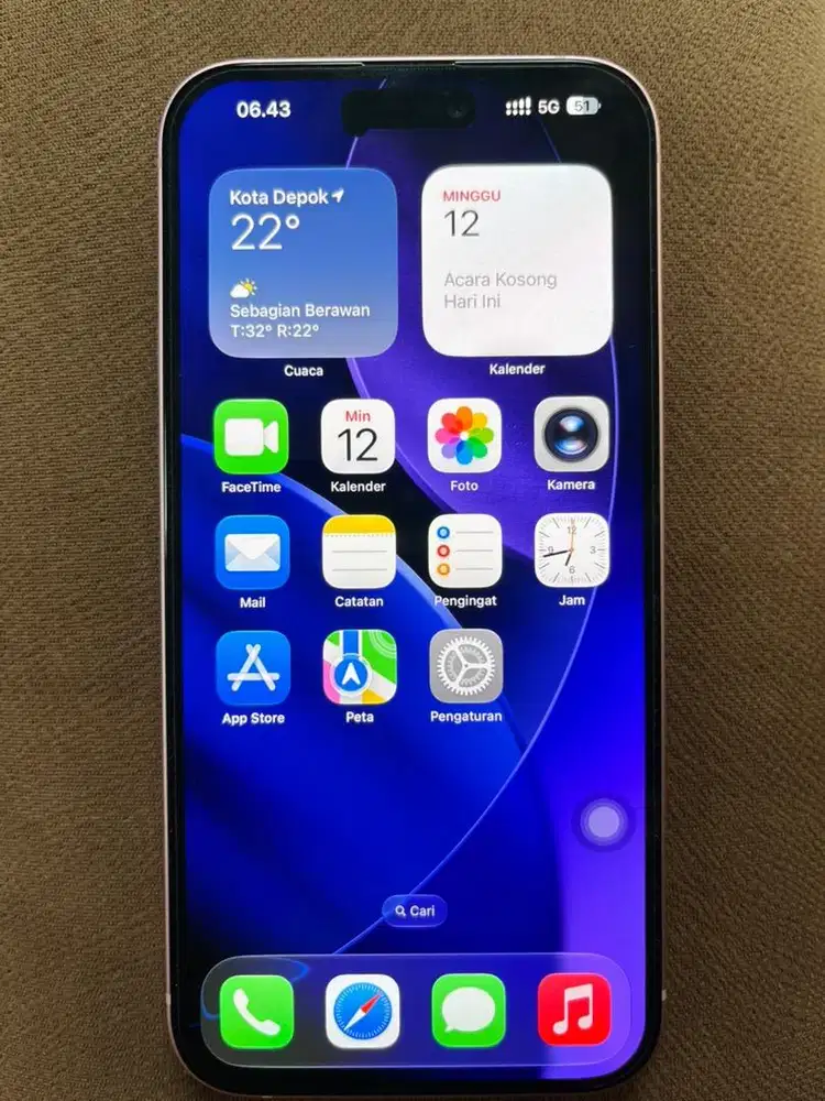 Iphone 15 plus normal bh 94% ios 27