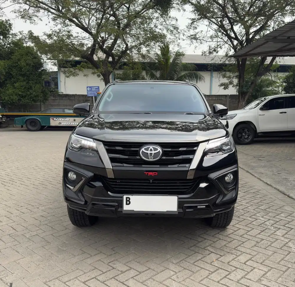 Fortuner 2.4 TRD 2020