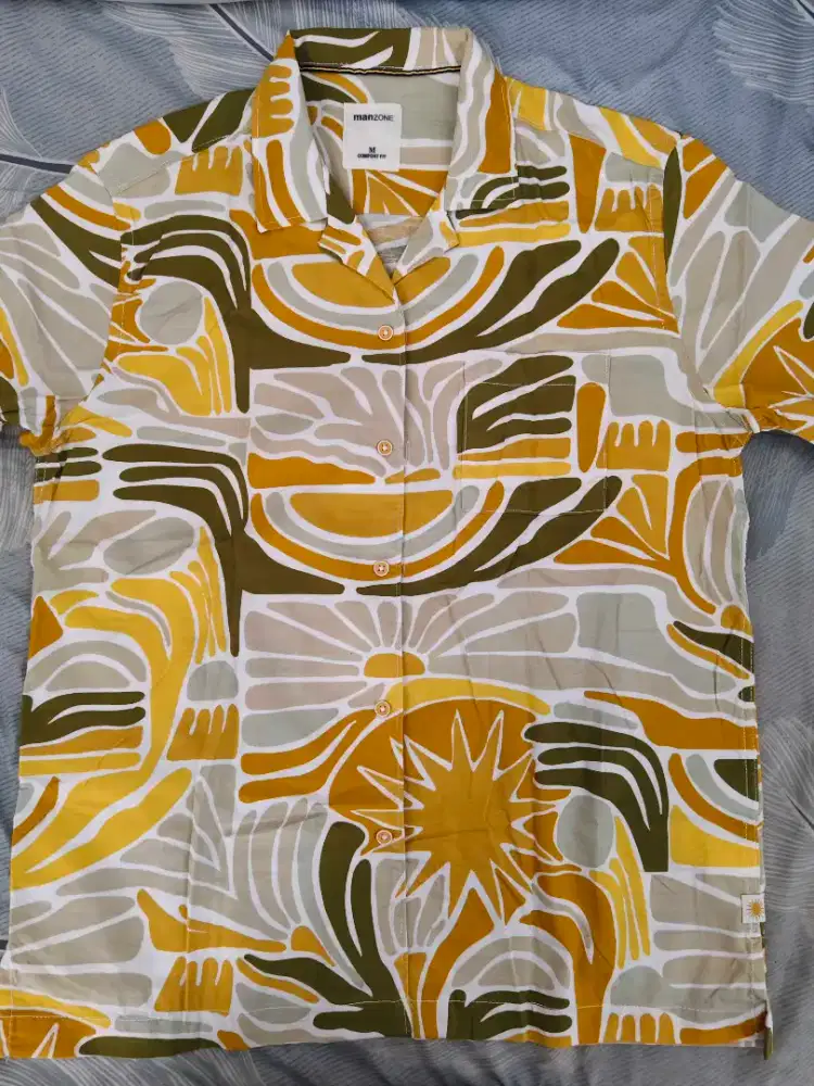Kemeja pantai Manzone size M