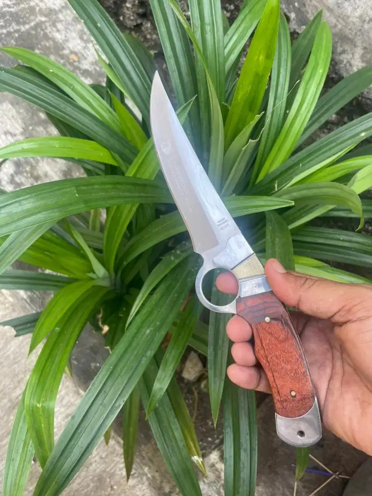 Pisau Columbia Survival like New