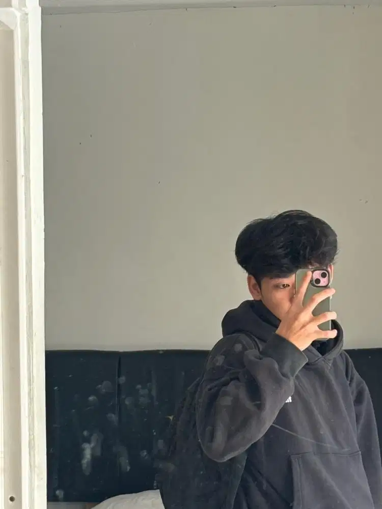 mencari lowongan pekerjaan