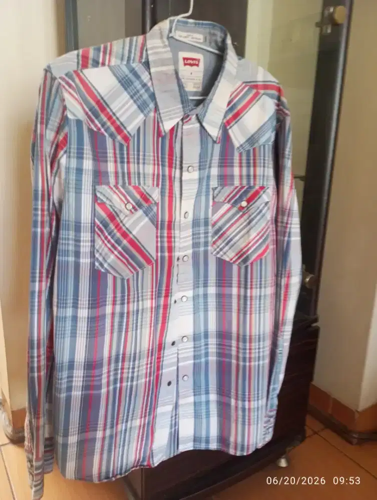 Levi's Kemeja Pria