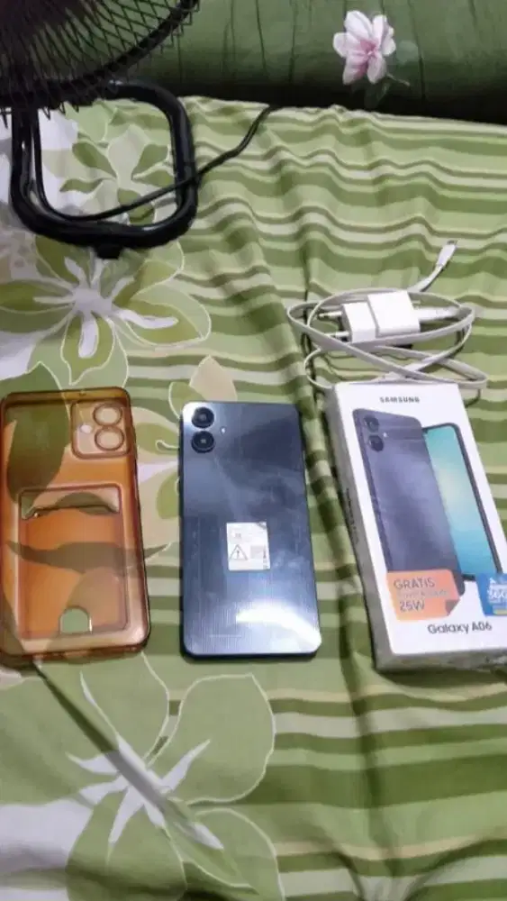 Samsung a06 ram 4/64gb