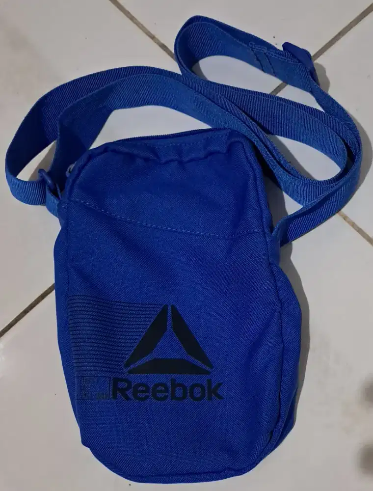 Reebok dan jordan bag