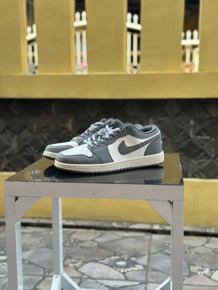Sepatu air jordan (miror)
