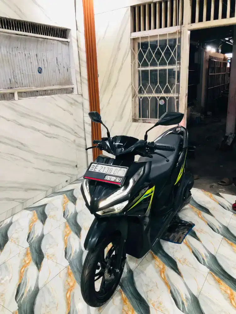 VARIO NEW GEN 2 ISTIMEWA 2025 Pajak Hidup