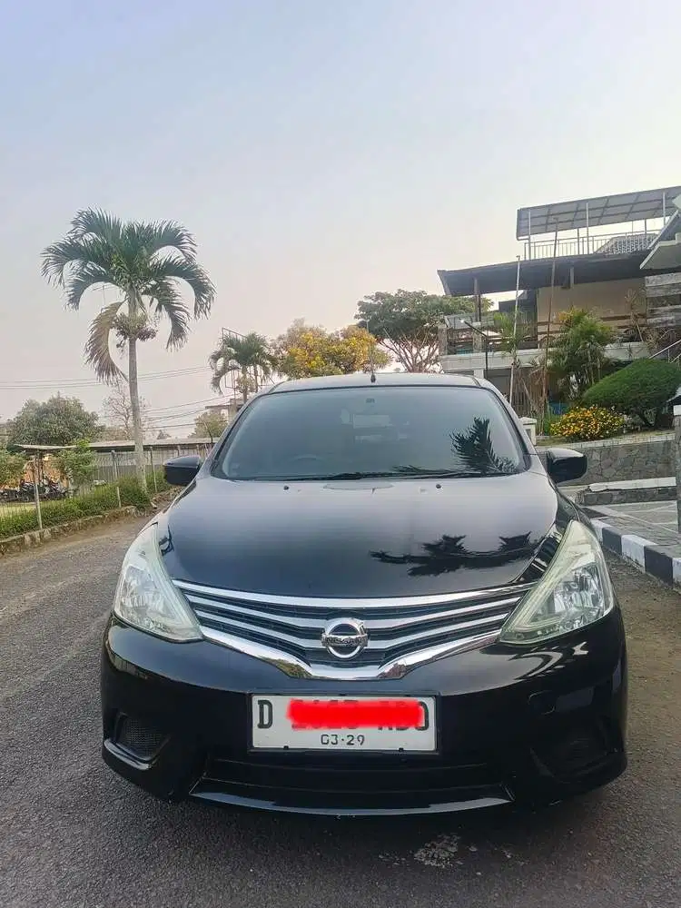 Nissan Grand livina 2013 Bensin