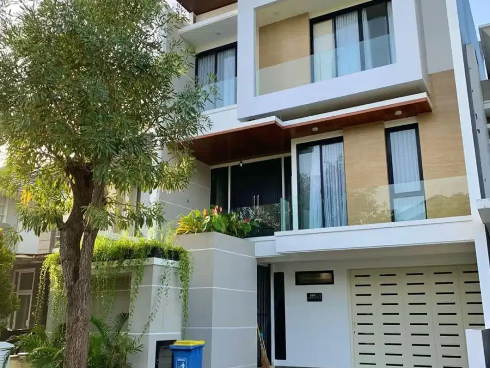FULL FURNISHED RUMAH PAKUWON INDAH SURABAYA BARAT. DEKAT PAKUWON MALL, HR MUHAMMAD, CITRALAND, DARMO PERMAI, Dll