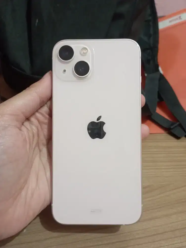 Iphone 13, iBOX. 12Gb. No minus. Baterai health 83%
