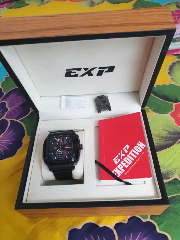Jam Tangan Black Expedition E 3008 M