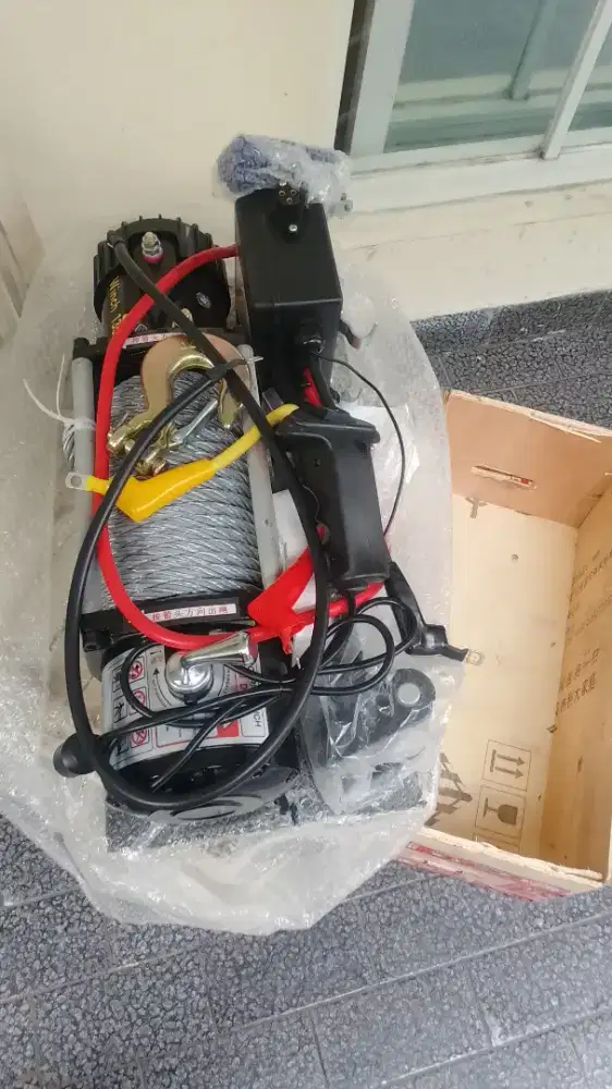 Winch Hoist 13500 Lbs