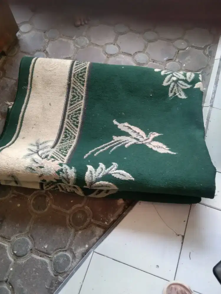 karpet tebal harus dicuci