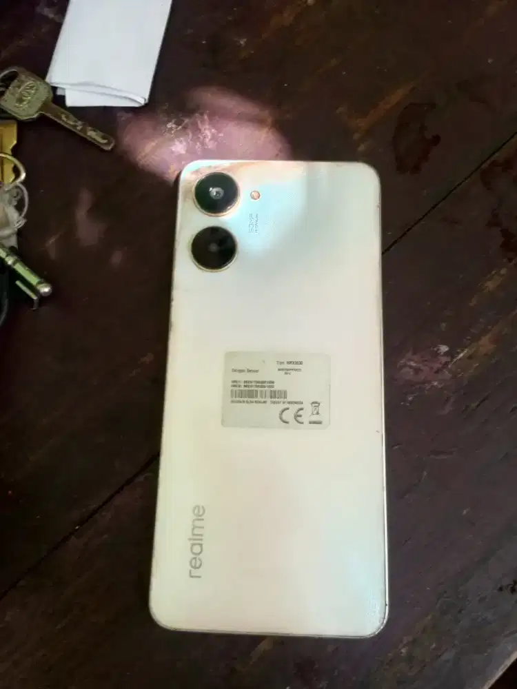 di jual realme 10 8/256 batangan doang