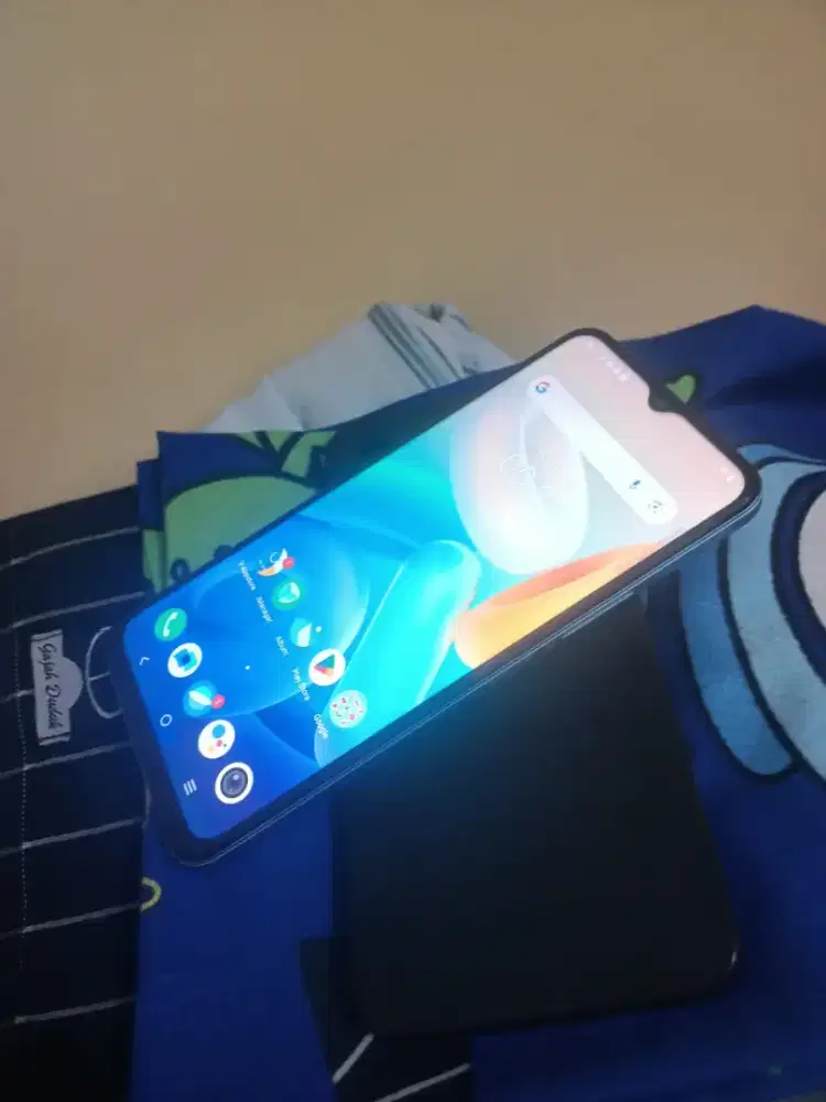 Vivo T1 5G ram 8+8/256 normal semua nya msh ORI smua hp cas