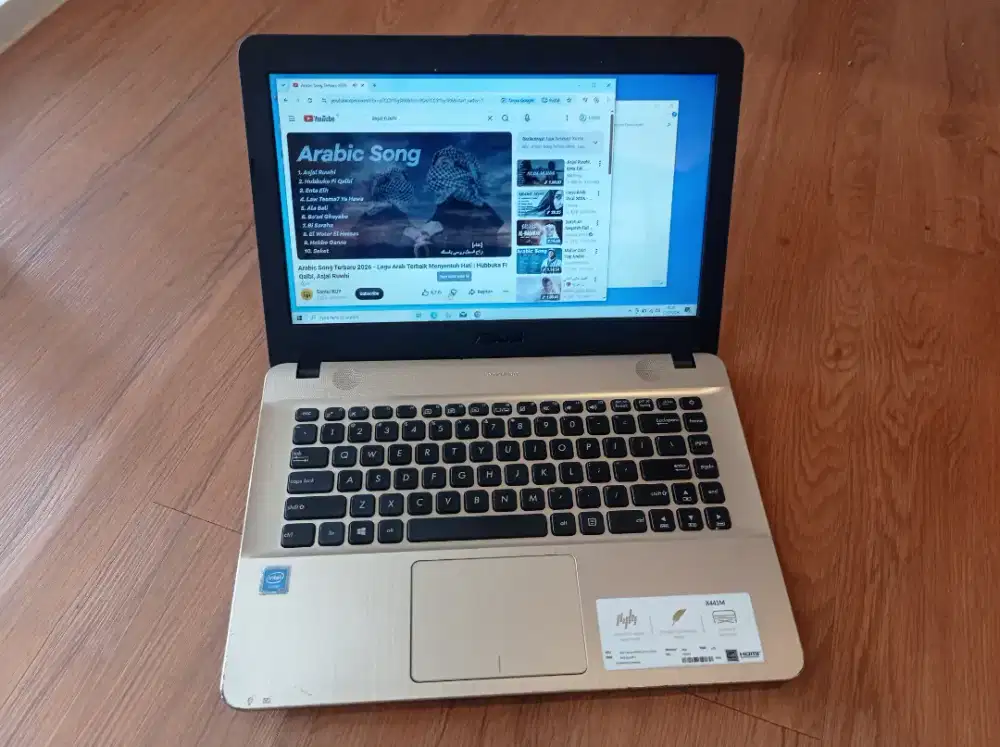 Laptop asus buat sekolah mantep ram, 4 hdd 1tb Intel n4000