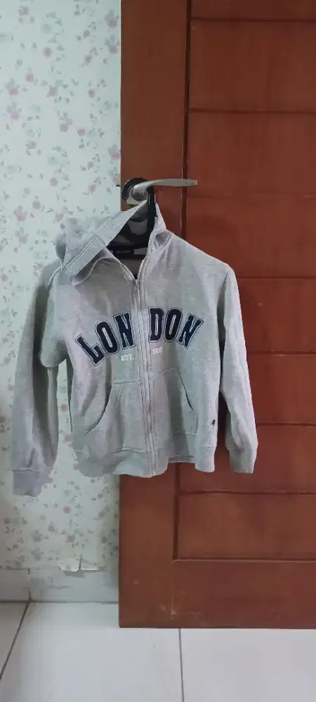 Jaket hoodie anak