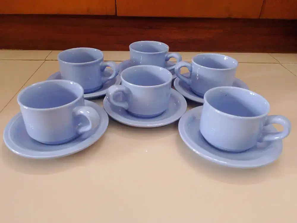 Dijual Cangkir set keramik