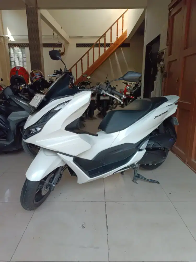 HONDA NEW PCX 160 CBS TAHUN 2025
