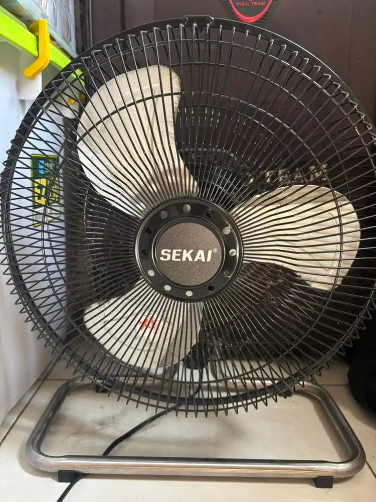 Kipas Angin Sekali 14 inch Desk / Gantung