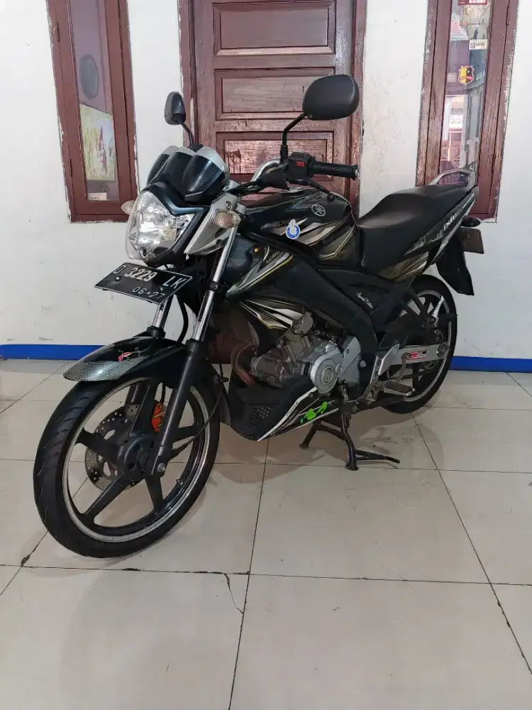 YAMAHA VIXION OLD TAHUN 2012