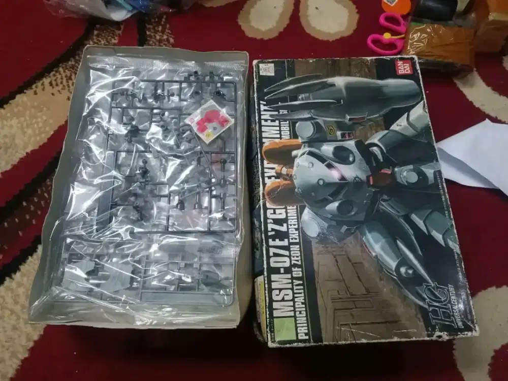 Figure original Bandai dan hotwheels