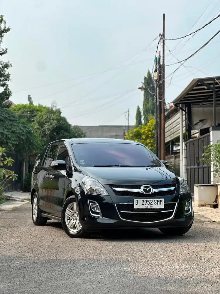Mazda 8 2.3 AT 2015