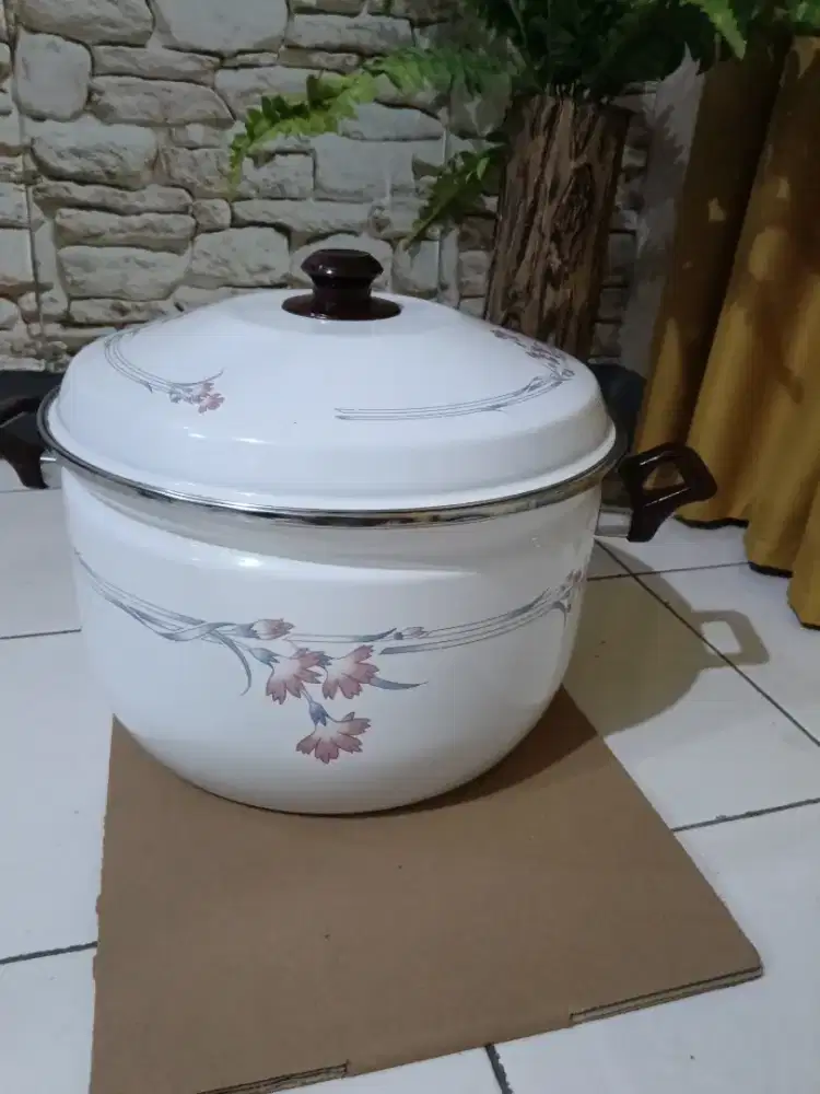Panci Enamel Jumbo