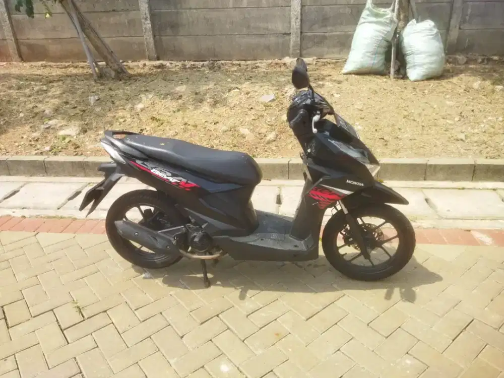 Motor honda beat 2021 warna hitam, ss lengkap pajak mati,