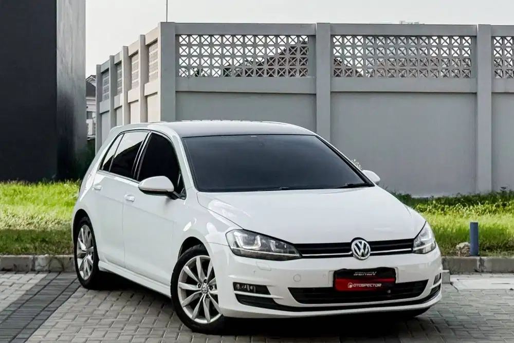Volkswagen Golf VW Golf MK7 1.4 TSI AT Matic 2014 Putih Metalik.