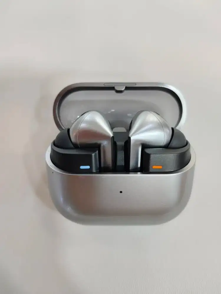 ( Second ) Samsung Buds 3 Pro Black | SEIN