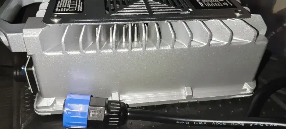 Fast Charger Polytron Ori
