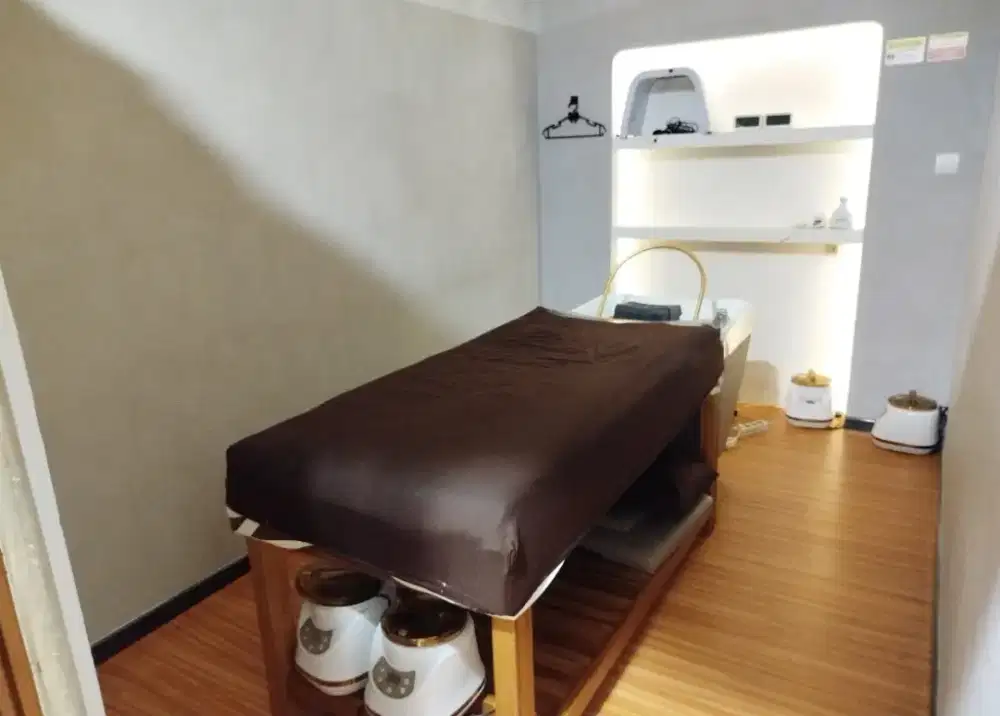 DIJUAL BED HEADSPA (KAYU JATI)