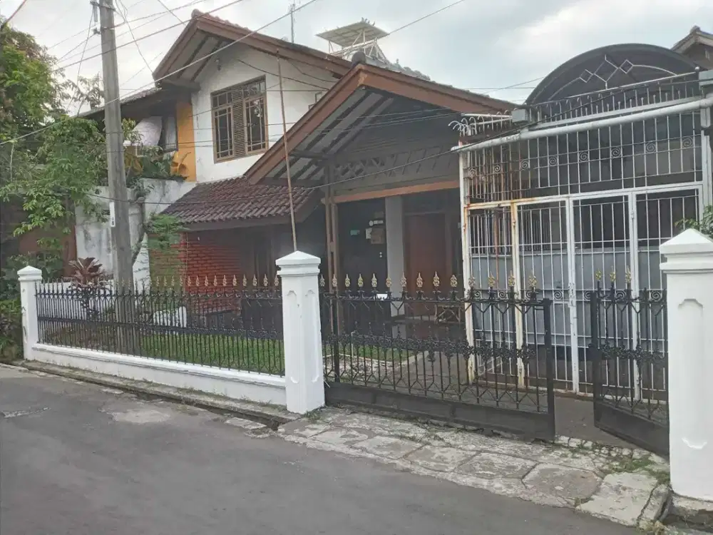 RUMAH STRATEGIS KLININGAN SOLONTONGAN SEKAR ARUM SEKAR MANIS TURANGGA