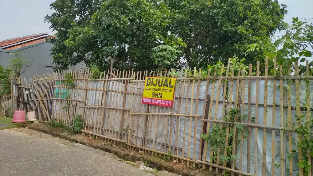 Dijual tanah kosong di jl. Zakaria tanah baru Beji Depok