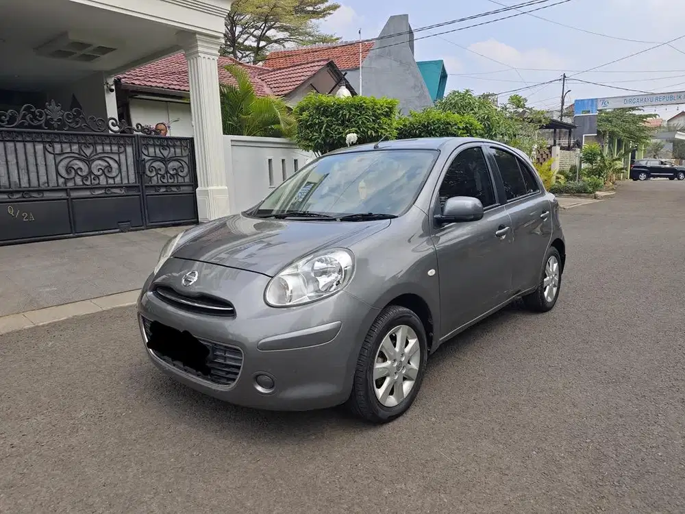 Nissan March XS 1.2 AT KM 20 RIBU!!
