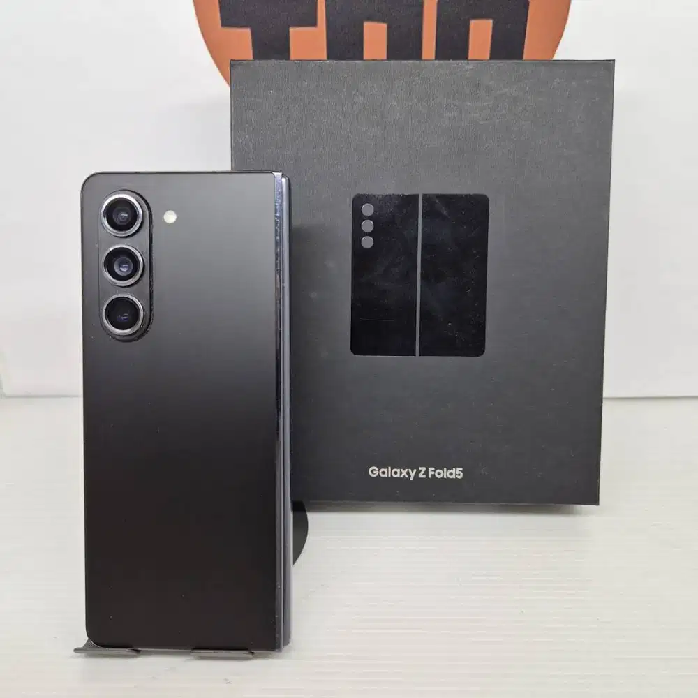 Samsung Z Fold 5 FULLSET Black 12/256GB No Minus MULUS LIKE NEW