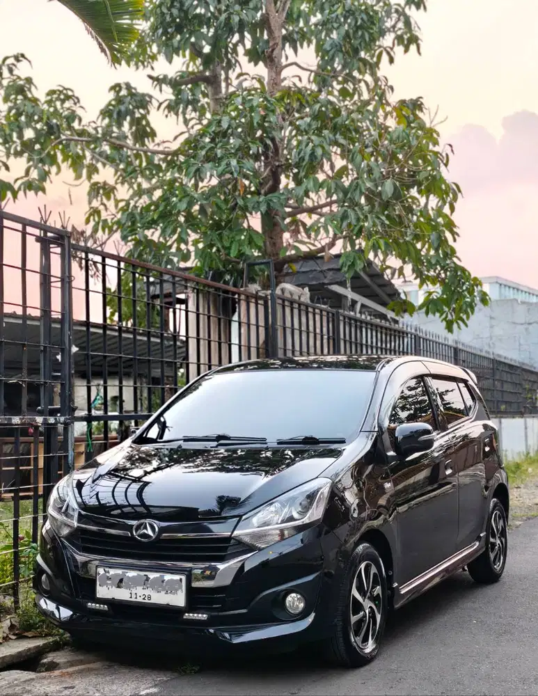 Daihatsu Ayla R 1.2 Automatic setara Toyota Agya TRD