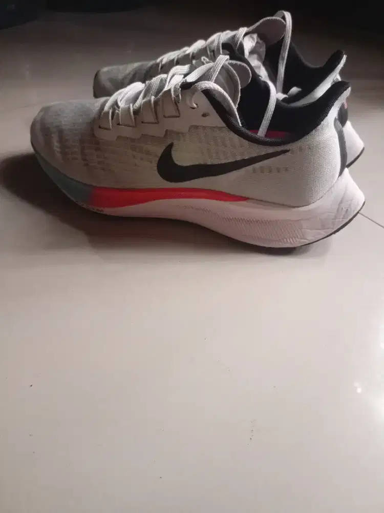 Sepatu Nike masih bagus